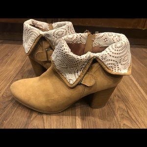 Light brown lace booties